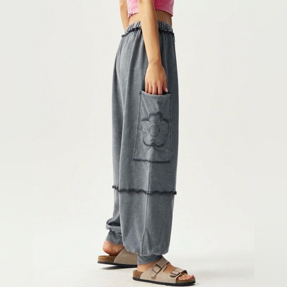 Gray Floral Women's Pants - Picture 5 of 9